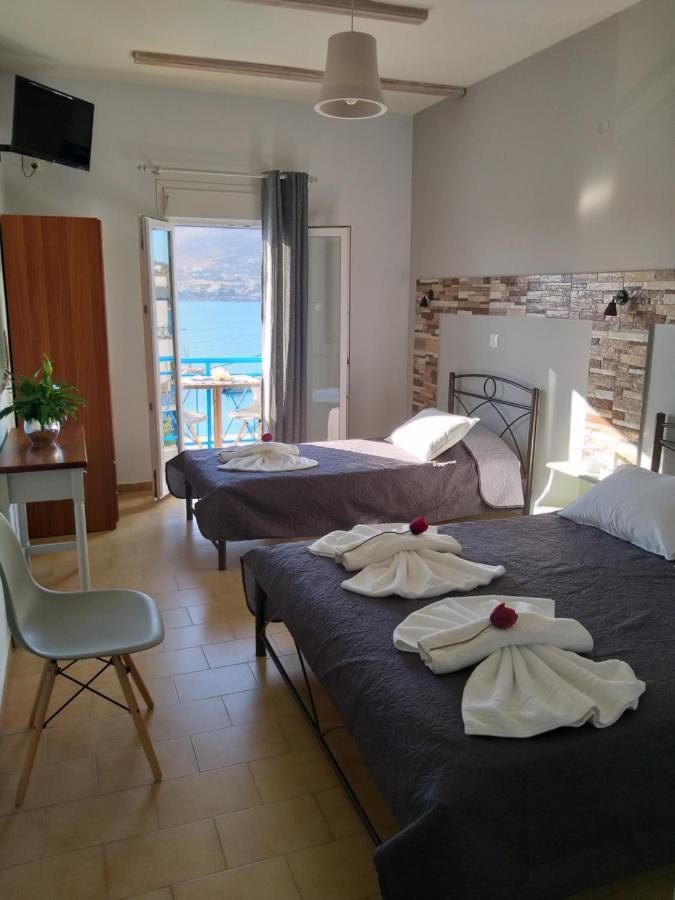 Apartment Meltemi *